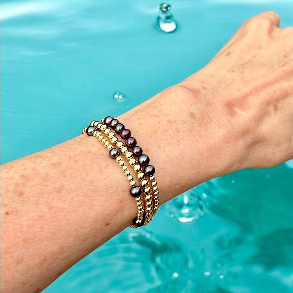 Bracelet Gold Filled Beads Stretch Stack Real Black Pearls, wear in shower